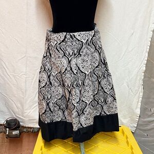 Apt. 9 Elegant Black and Cream A-Line Skirt